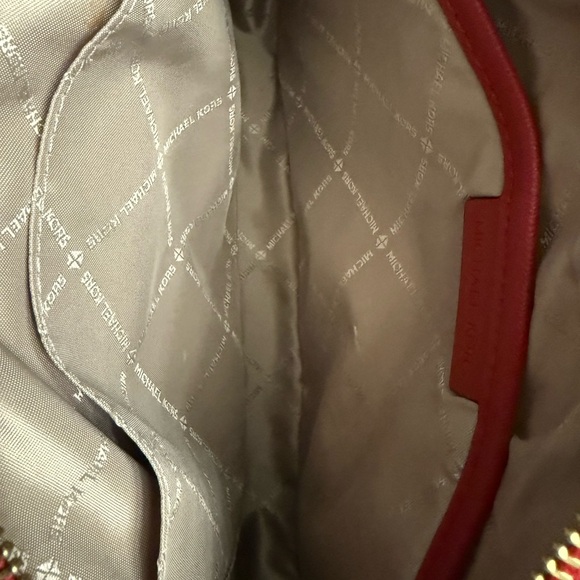 Michael Kors Crossbody - Picture 4 of 4